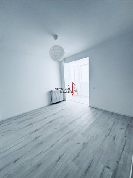 Titan Minis Vanzare apartament